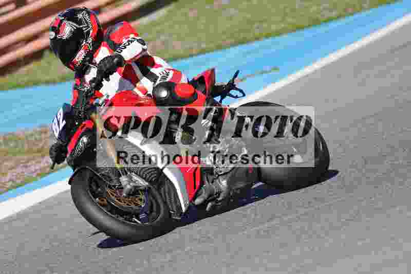 /Archiv-2025/02 28.-31.01.2025 Moto Center Thun Jerez/gruen-green/82